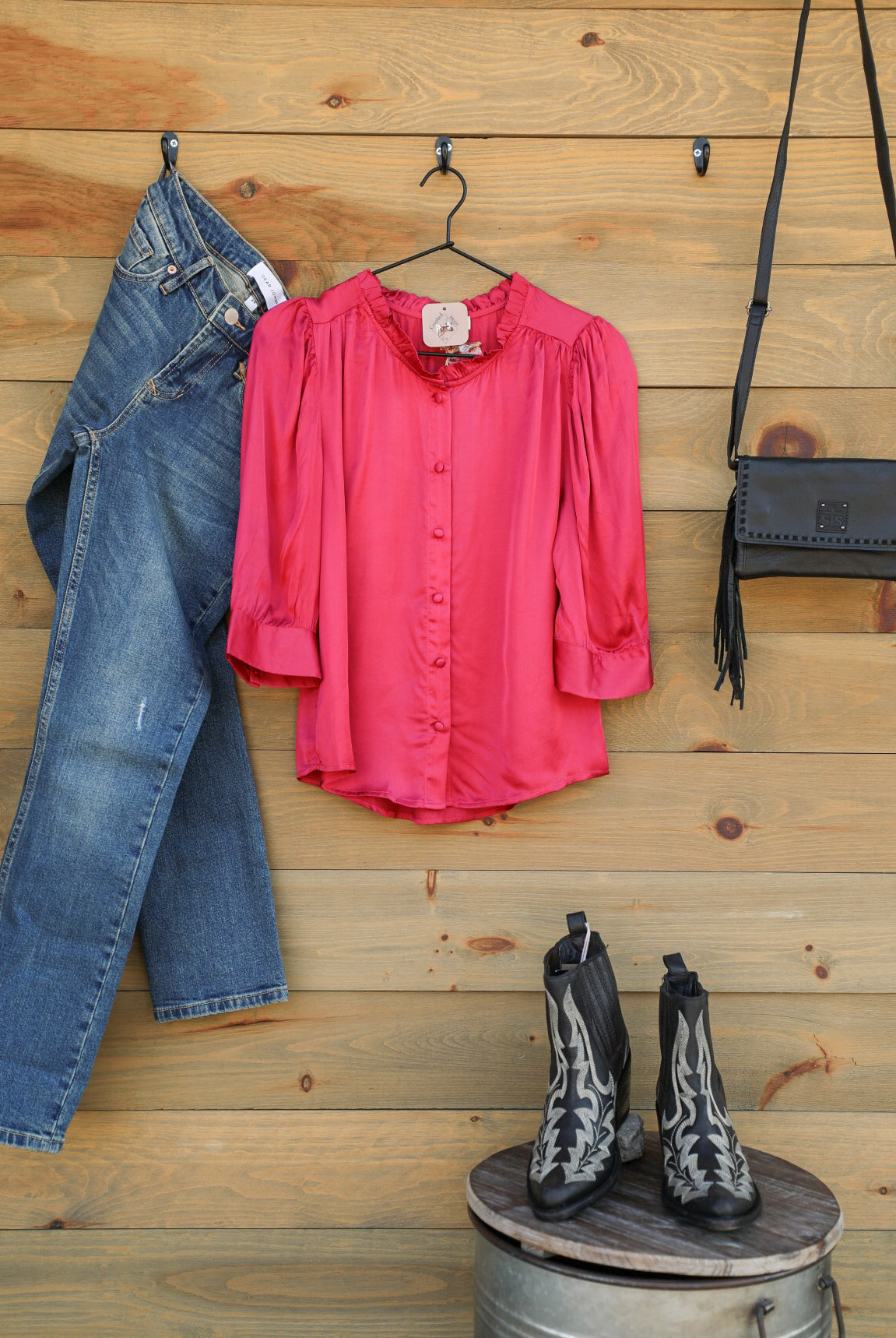 Nima Top-Shirts-Crooked Horn Company, Online Women's Fashion Boutique in San Tan Valley, Arizona 85140