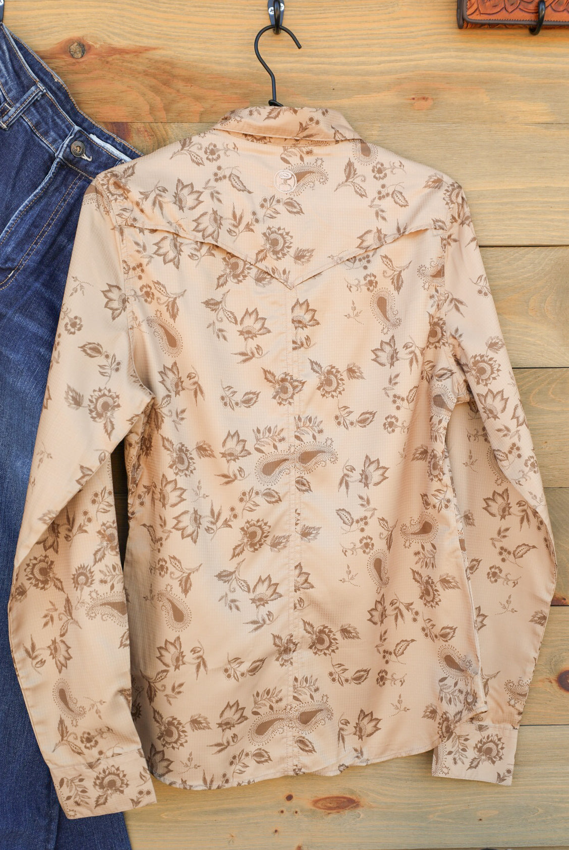 Sol Floral Top-Shirts-Crooked Horn Company, Online Women's Fashion Boutique in San Tan Valley, Arizona 85140