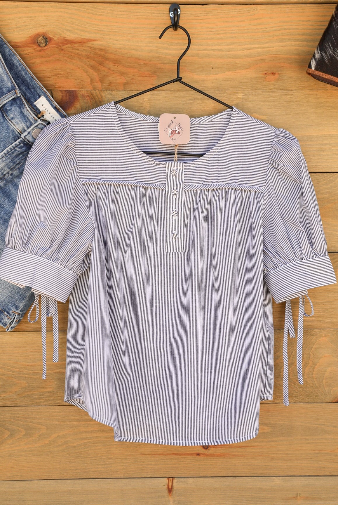 The Ross Top-Shirts-Crooked Horn Company, Online Women's Fashion Boutique in San Tan Valley, Arizona 85140