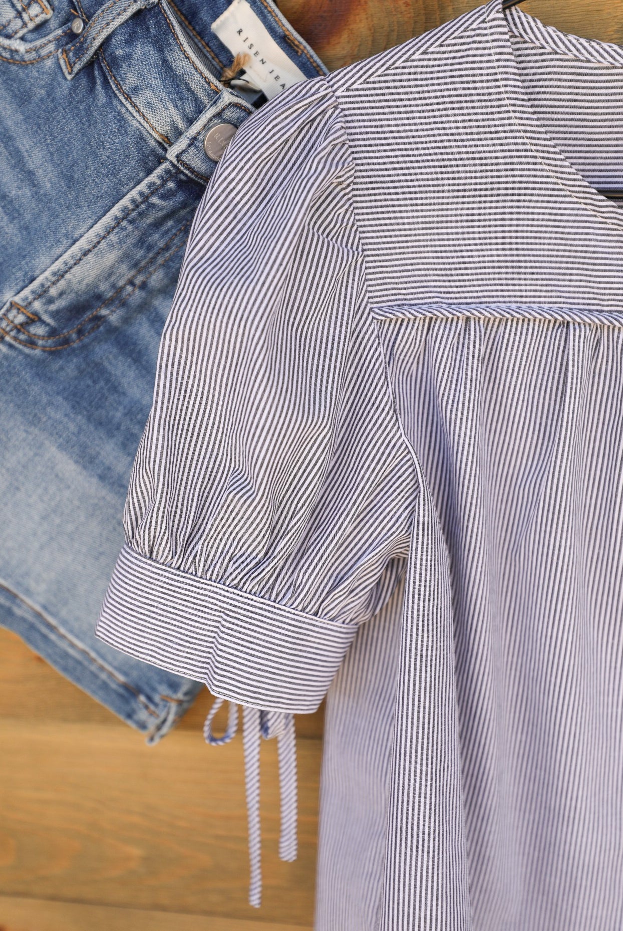 The Ross Top-Shirts-Crooked Horn Company, Online Women's Fashion Boutique in San Tan Valley, Arizona 85140