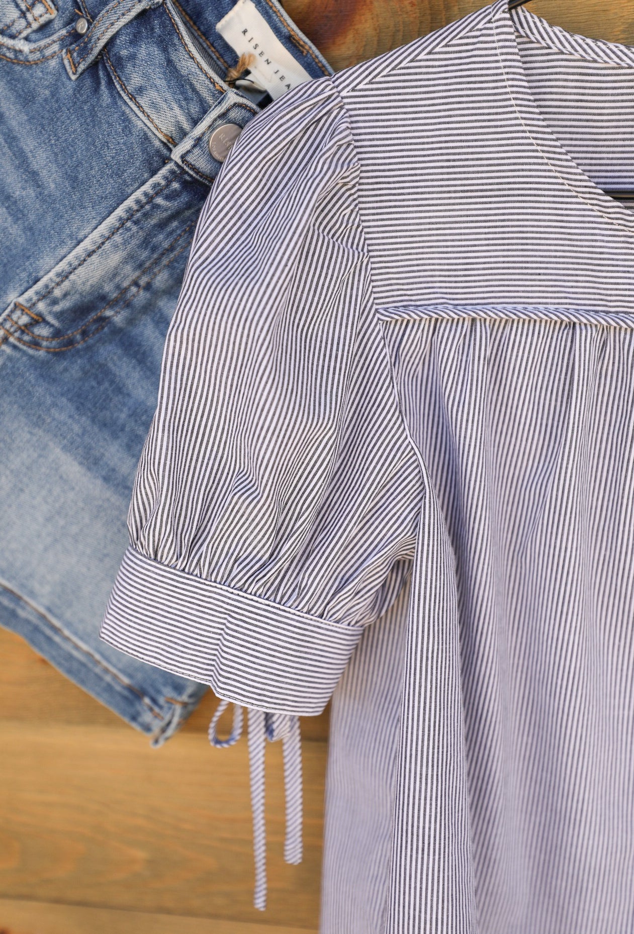 The Ross Top-Shirts-Crooked Horn Company, Online Women's Fashion Boutique in San Tan Valley, Arizona 85140