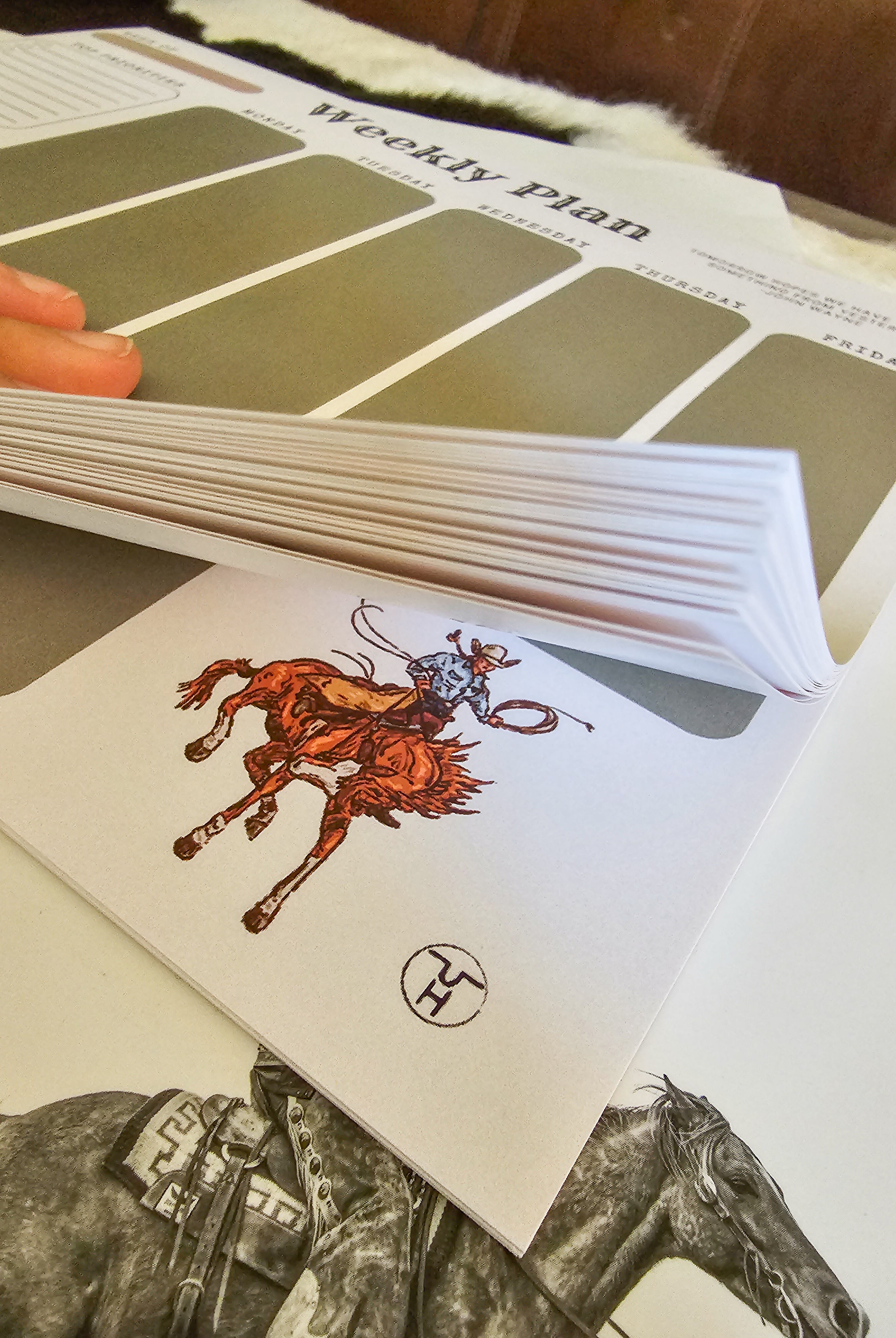 Weekly Plan Notepad-Stationery-Crooked Horn Company, Online Women's Fashion Boutique in San Tan Valley, Arizona 85140