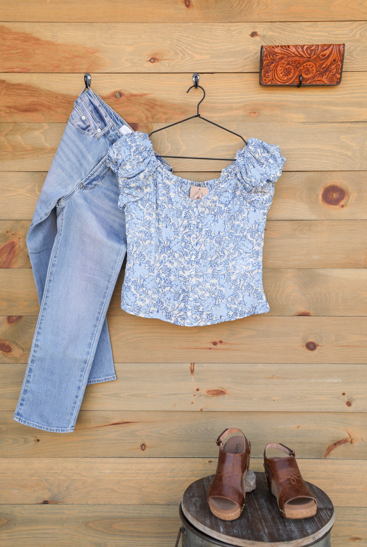 Winnett Top-Shirts-Crooked Horn Company, Online Women's Fashion Boutique in San Tan Valley, Arizona 85140