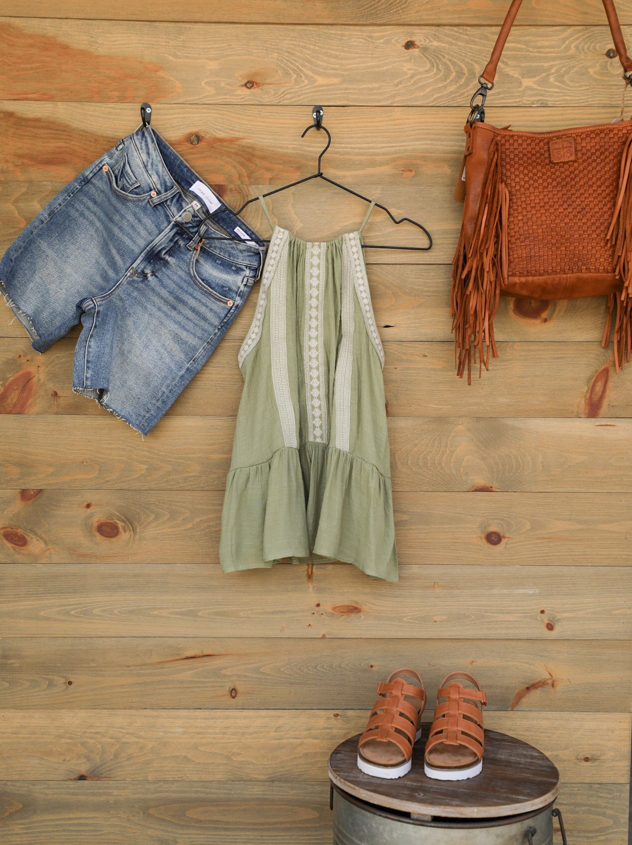 Roswell Top-Shirts-Crooked Horn Company, Online Women's Fashion Boutique in San Tan Valley, Arizona 85140