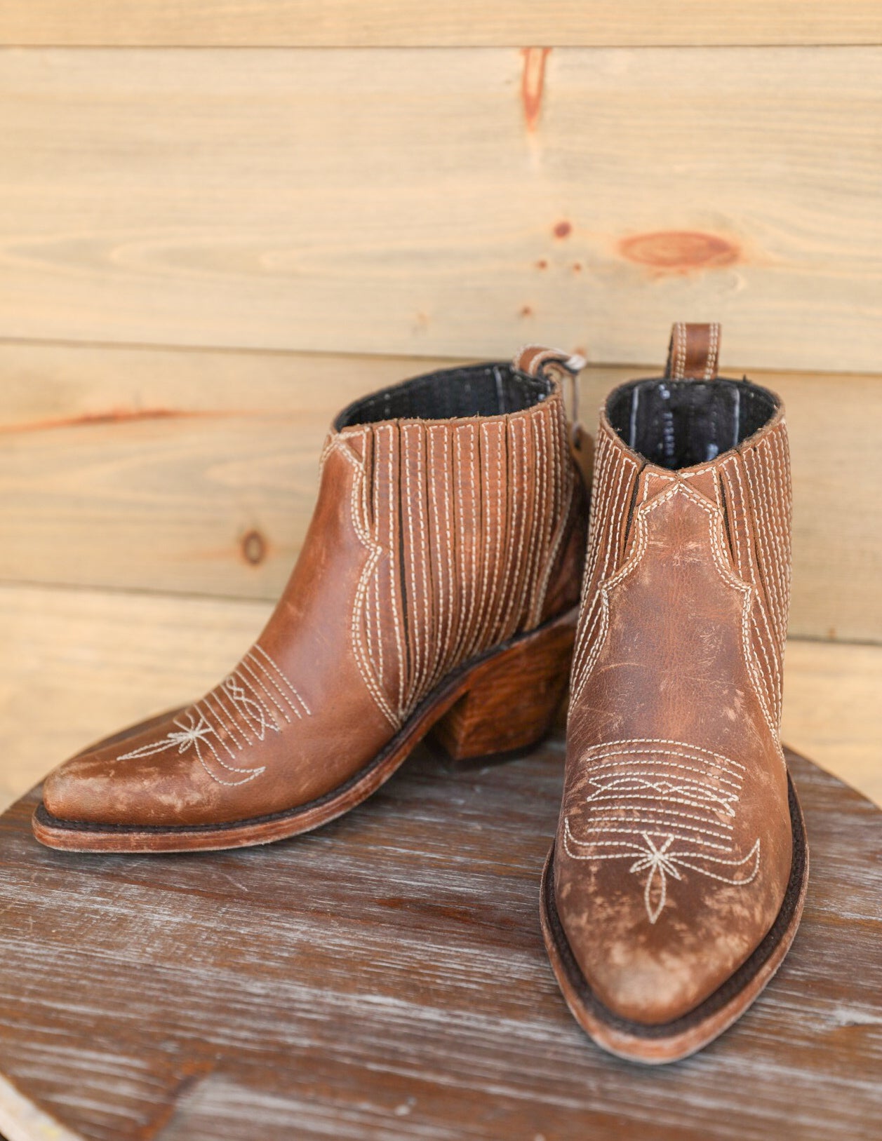 Carlin Bootie-Boots-Crooked Horn Company, Online Women's Fashion Boutique in San Tan Valley, Arizona 85140