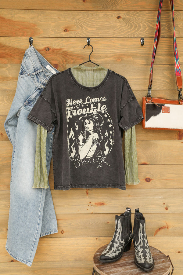 Willard Top-Shirts-Crooked Horn Company, Online Women's Fashion Boutique in San Tan Valley, Arizona 85140