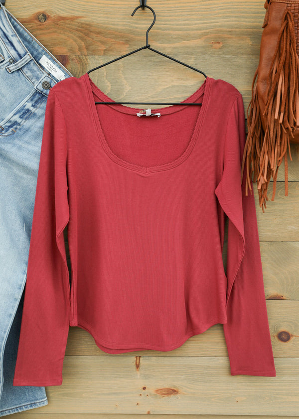 Selma Top-Shirts-Crooked Horn Company, Online Women's Fashion Boutique in San Tan Valley, Arizona 85140