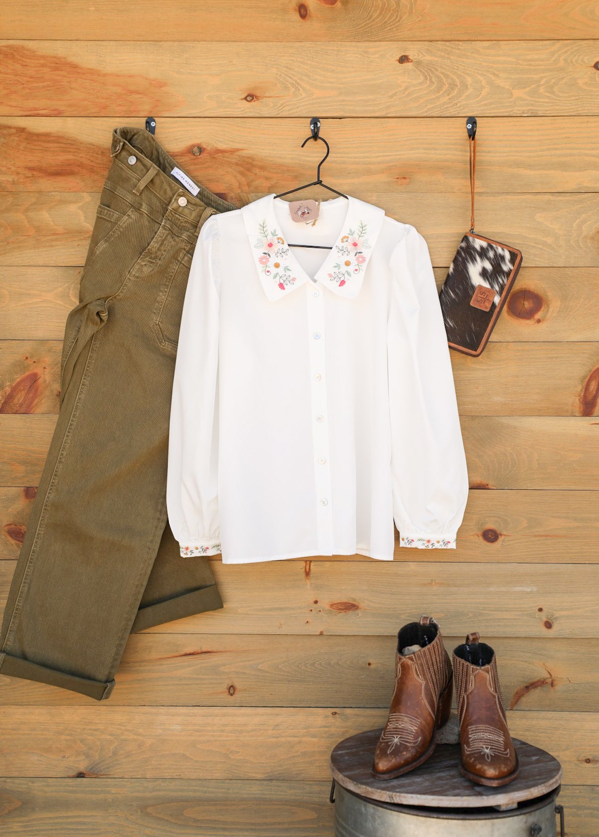 Upton Top-Shirts-Crooked Horn Company, Online Women's Fashion Boutique in San Tan Valley, Arizona 85140