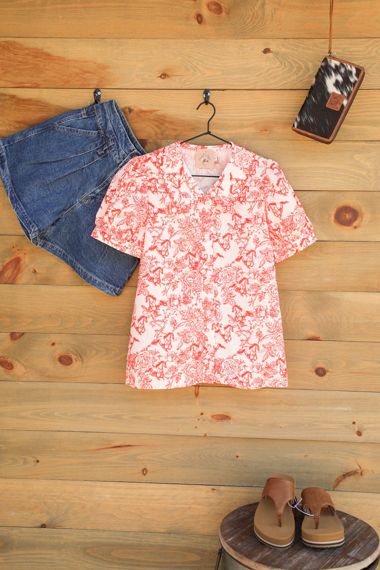 Rojo Top-Shirts-Crooked Horn Company, Online Women's Fashion Boutique in San Tan Valley, Arizona 85140