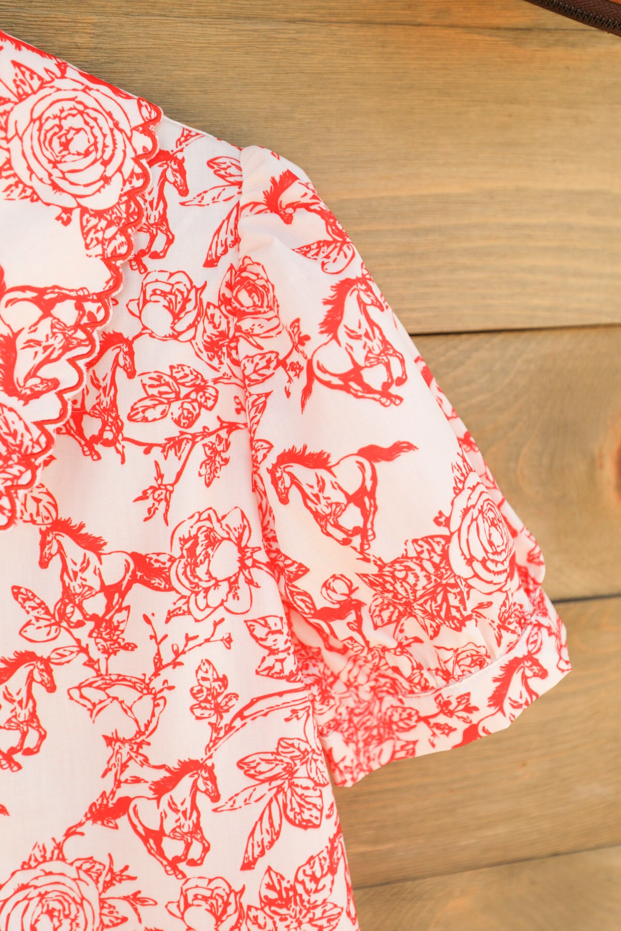 Rojo Top-Shirts-Crooked Horn Company, Online Women's Fashion Boutique in San Tan Valley, Arizona 85140