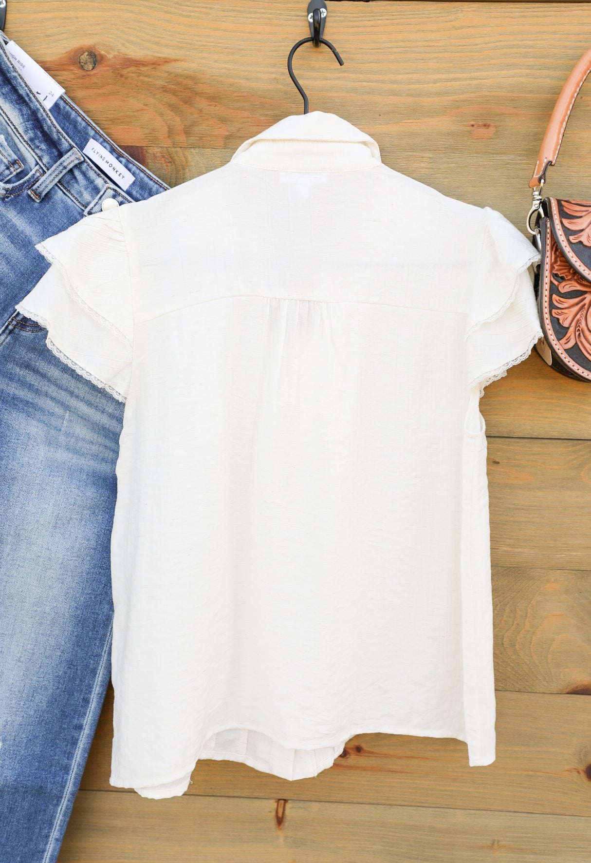 Scotland Top-Shirts-Crooked Horn Company, Online Women's Fashion Boutique in San Tan Valley, Arizona 85140