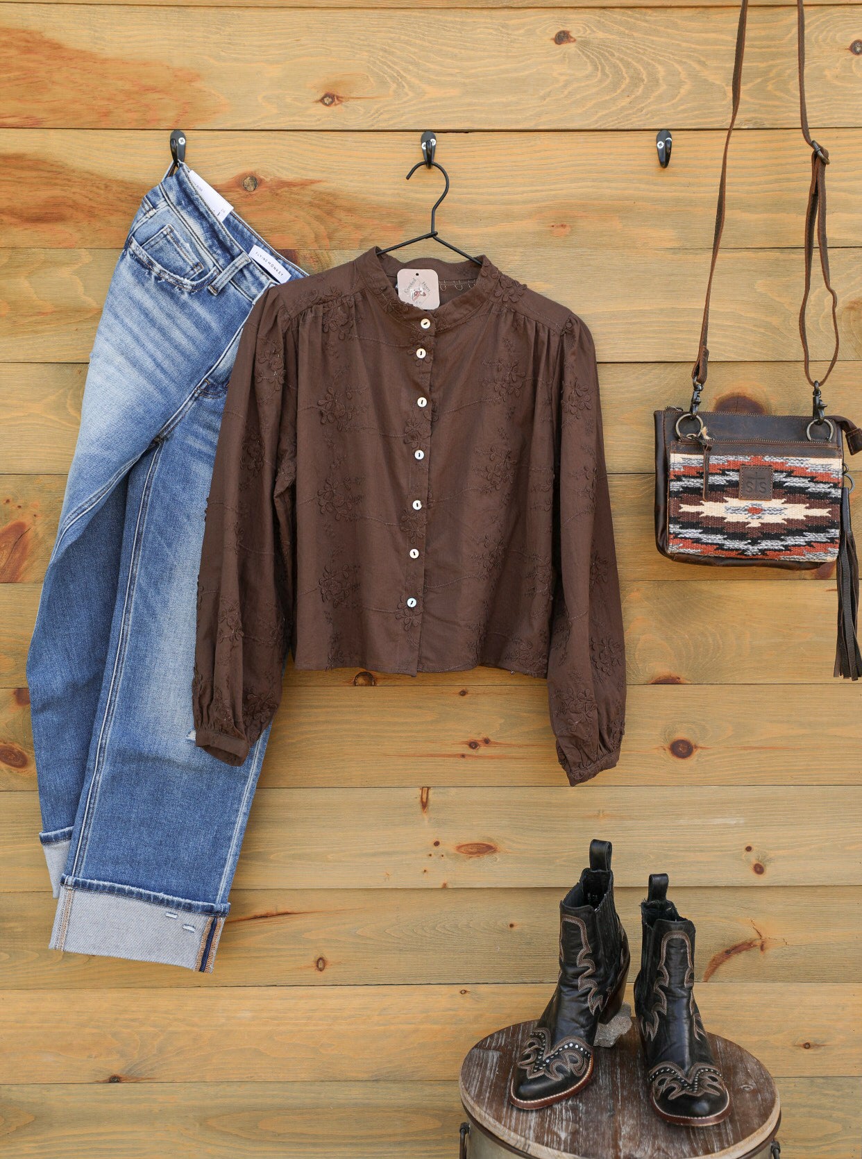 Wessington Top-Shirts-Crooked Horn Company, Online Women's Fashion Boutique in San Tan Valley, Arizona 85140