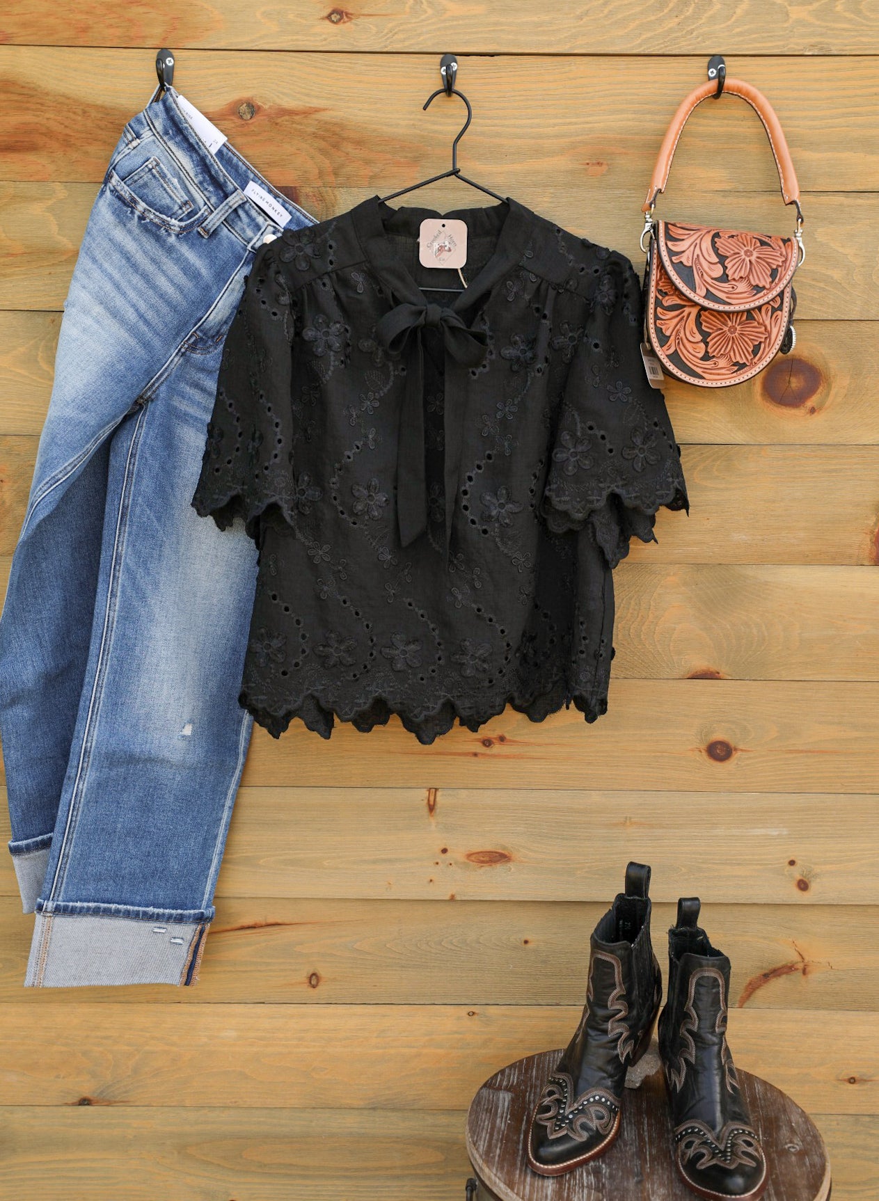 Colton Top-Shirts-Crooked Horn Company, Online Women's Fashion Boutique in San Tan Valley, Arizona 85140