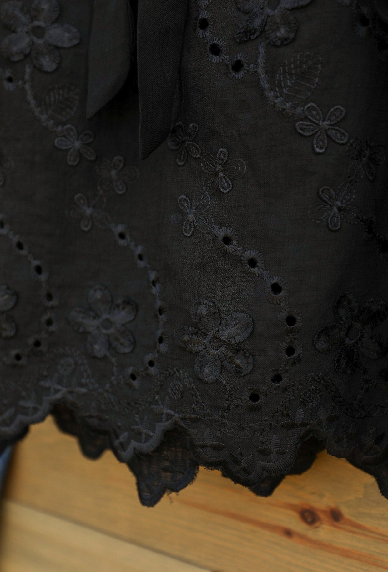 Colton Top-Crooked Horn Company, Online Women's Fashion Boutique in San Tan Valley, Arizona 85140