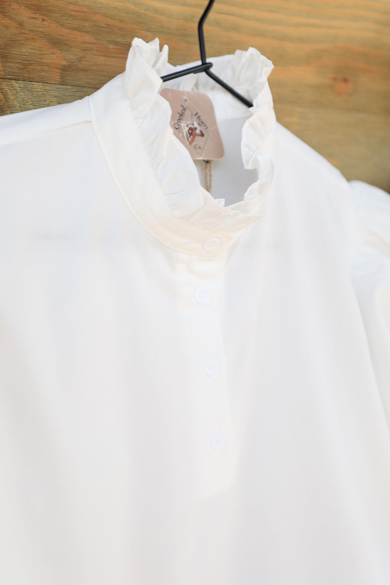 Highmore Top-Shirts-Crooked Horn Company, Online Women's Fashion Boutique in San Tan Valley, Arizona 85140