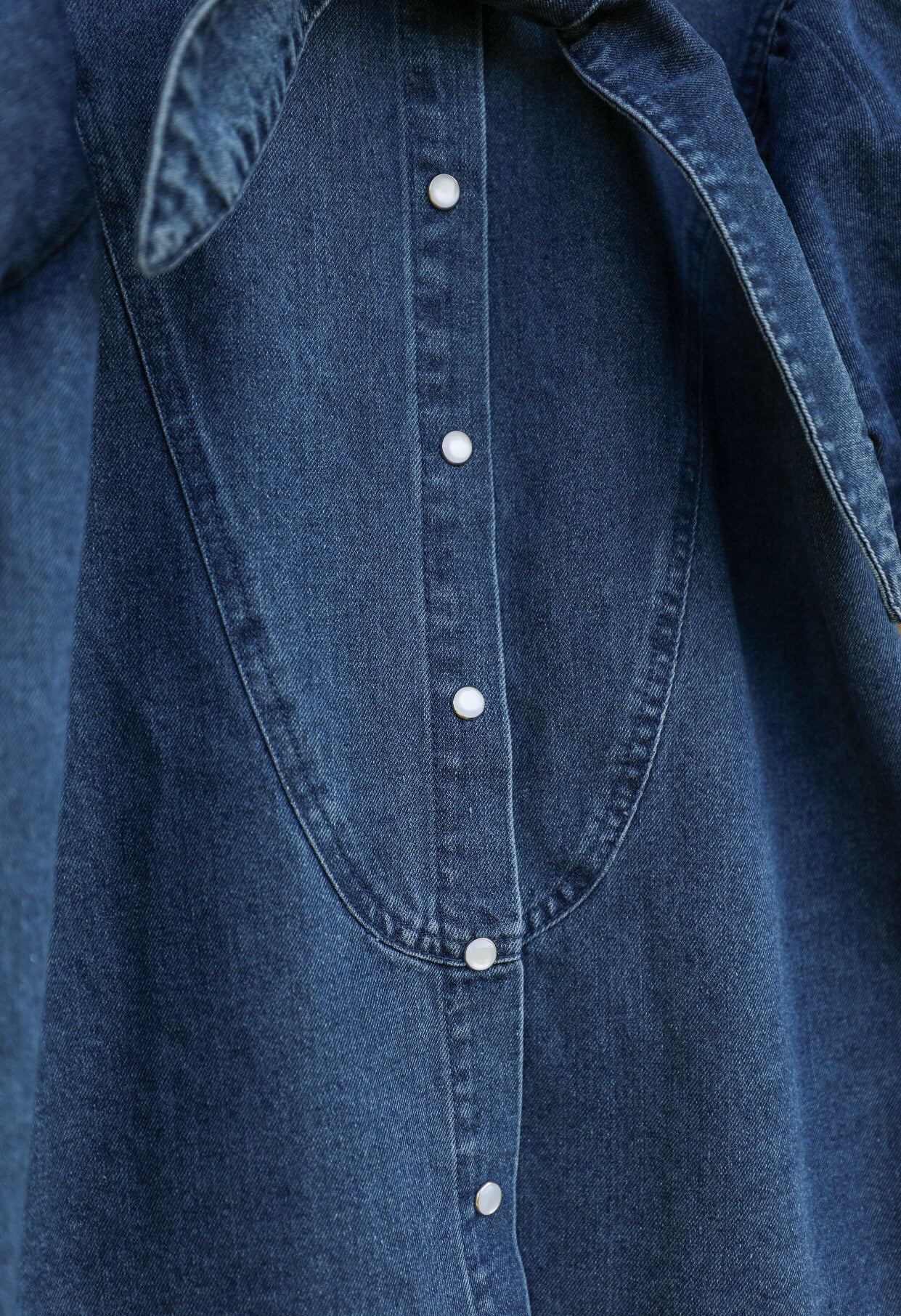 Woonsocket Top-Shirts-Crooked Horn Company, Online Women's Fashion Boutique in San Tan Valley, Arizona 85140