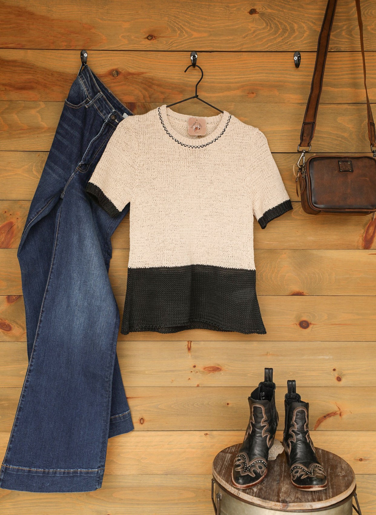 Claira Top-Shirts-Crooked Horn Company, Online Women's Fashion Boutique in San Tan Valley, Arizona 85140