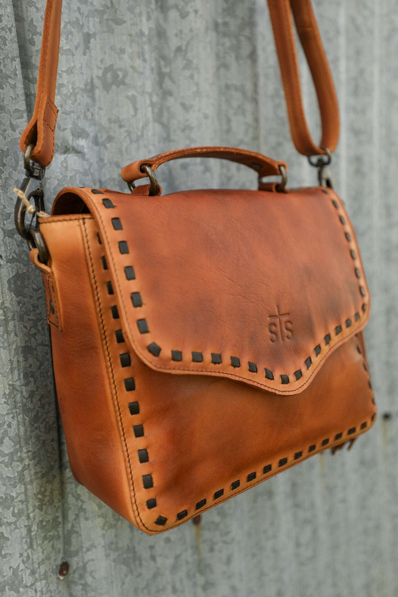 Bandera Dakota Crossbody-Purses/Bags-Crooked Horn Company, Online Women's Fashion Boutique in San Tan Valley, Arizona 85140