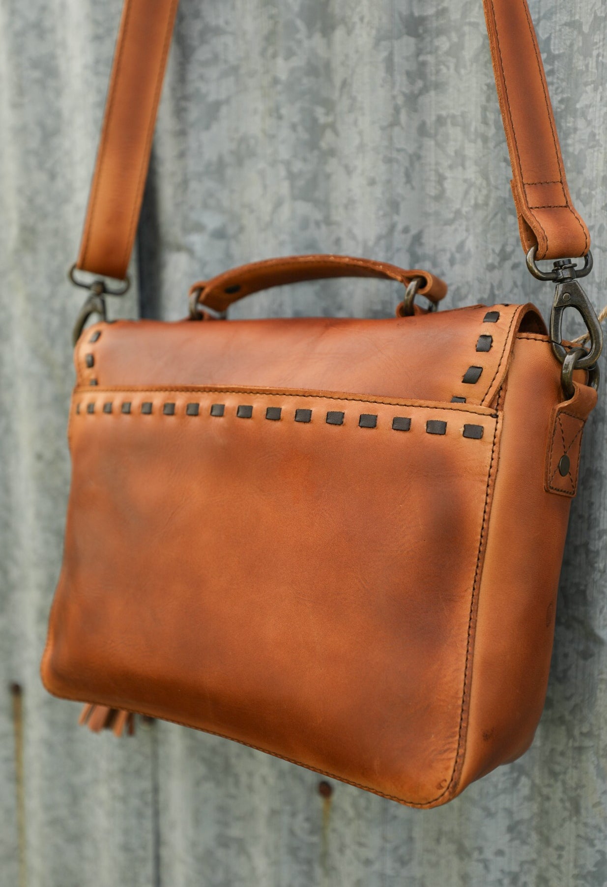 Bandera Dakota Crossbody-Purses/Bags-Crooked Horn Company, Online Women's Fashion Boutique in San Tan Valley, Arizona 85140