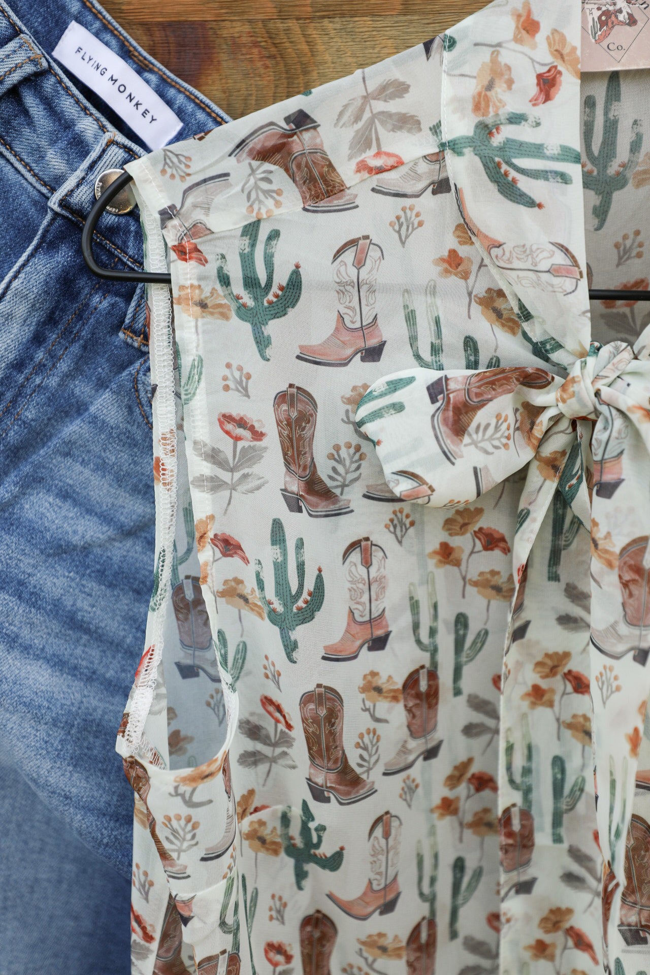 Emery Top-Shirts-Crooked Horn Company, Online Women's Fashion Boutique in San Tan Valley, Arizona 85140
