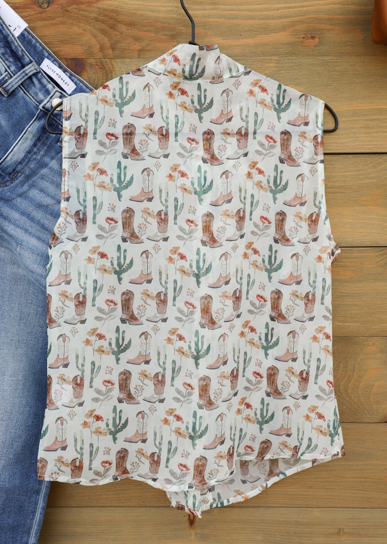 Emery Top-Shirts-Crooked Horn Company, Online Women's Fashion Boutique in San Tan Valley, Arizona 85140