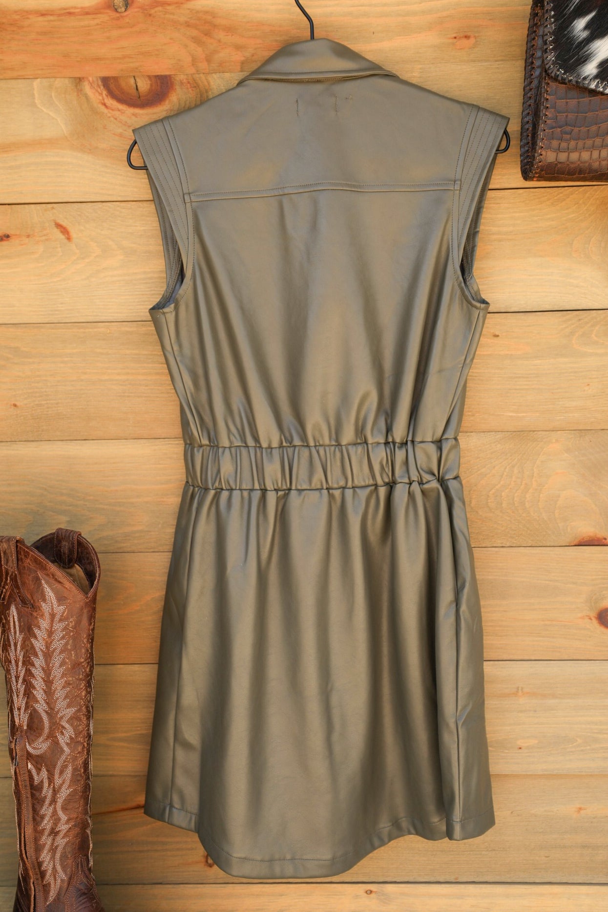 Powell Dress-Dresses-Crooked Horn Company, Online Women's Fashion Boutique in San Tan Valley, Arizona 85140
