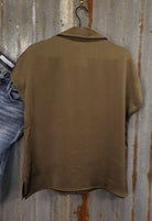 Roslyn Top-Shirts-Crooked Horn Company, Online Women's Fashion Boutique in San Tan Valley, Arizona 85140