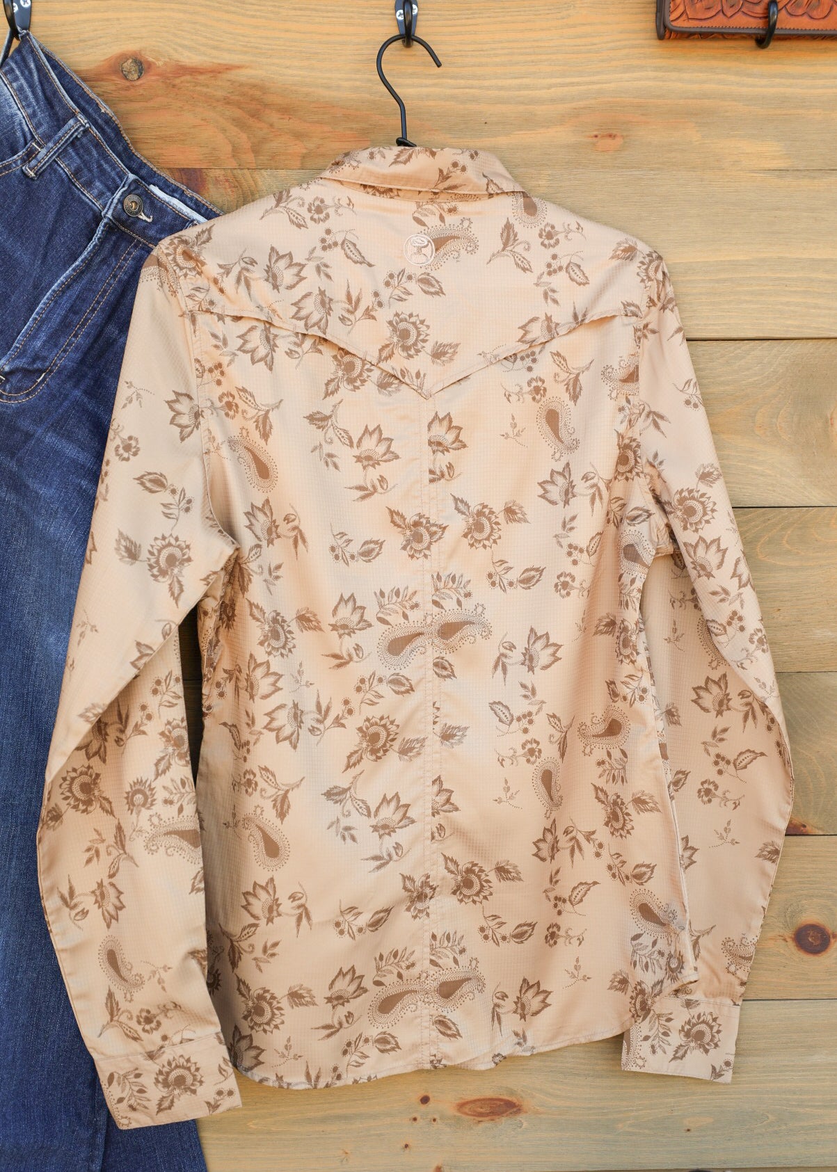 Sol Floral Top-Shirts-Crooked Horn Company, Online Women's Fashion Boutique in San Tan Valley, Arizona 85140