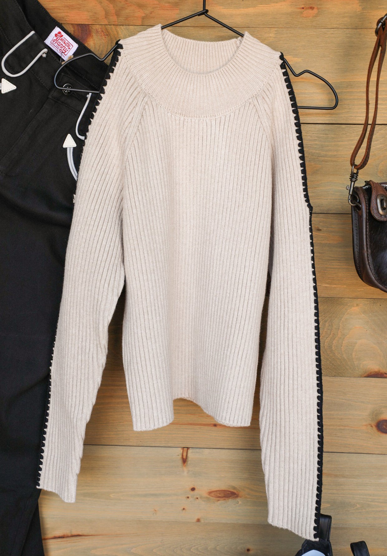 Mobridge Top-Shirts-Crooked Horn Company, Online Women's Fashion Boutique in San Tan Valley, Arizona 85140