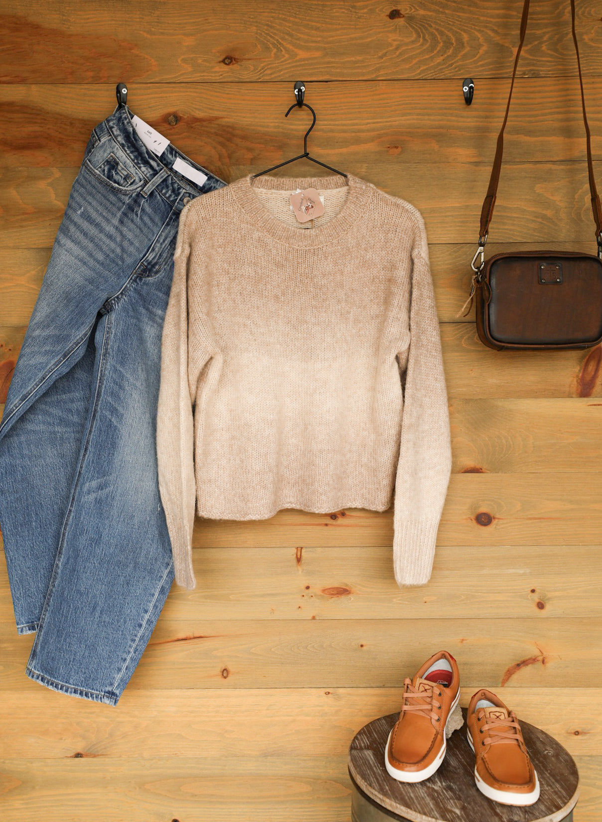 Beresford Top-Shirts-Crooked Horn Company, Online Women's Fashion Boutique in San Tan Valley, Arizona 85140