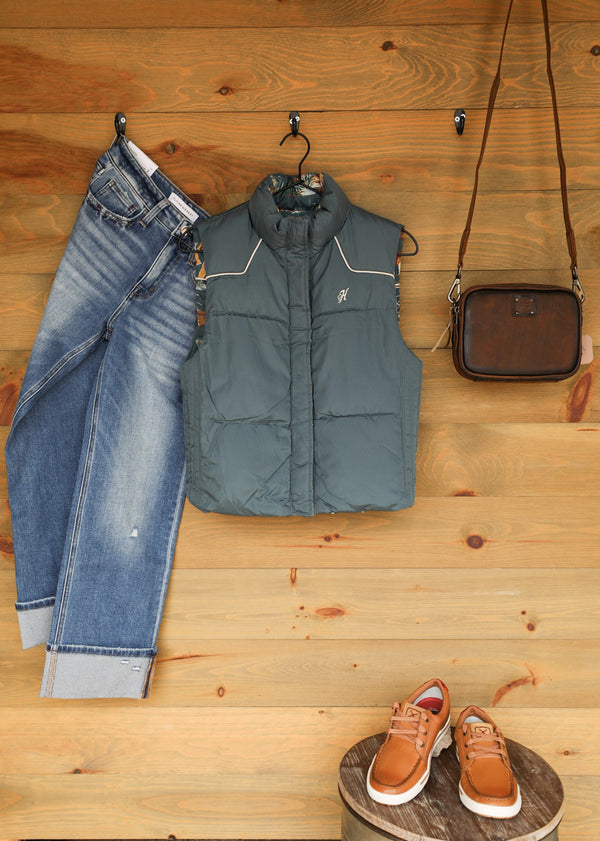 Sisseton Vest-Jacket-Crooked Horn Company, Online Women's Fashion Boutique in San Tan Valley, Arizona 85140