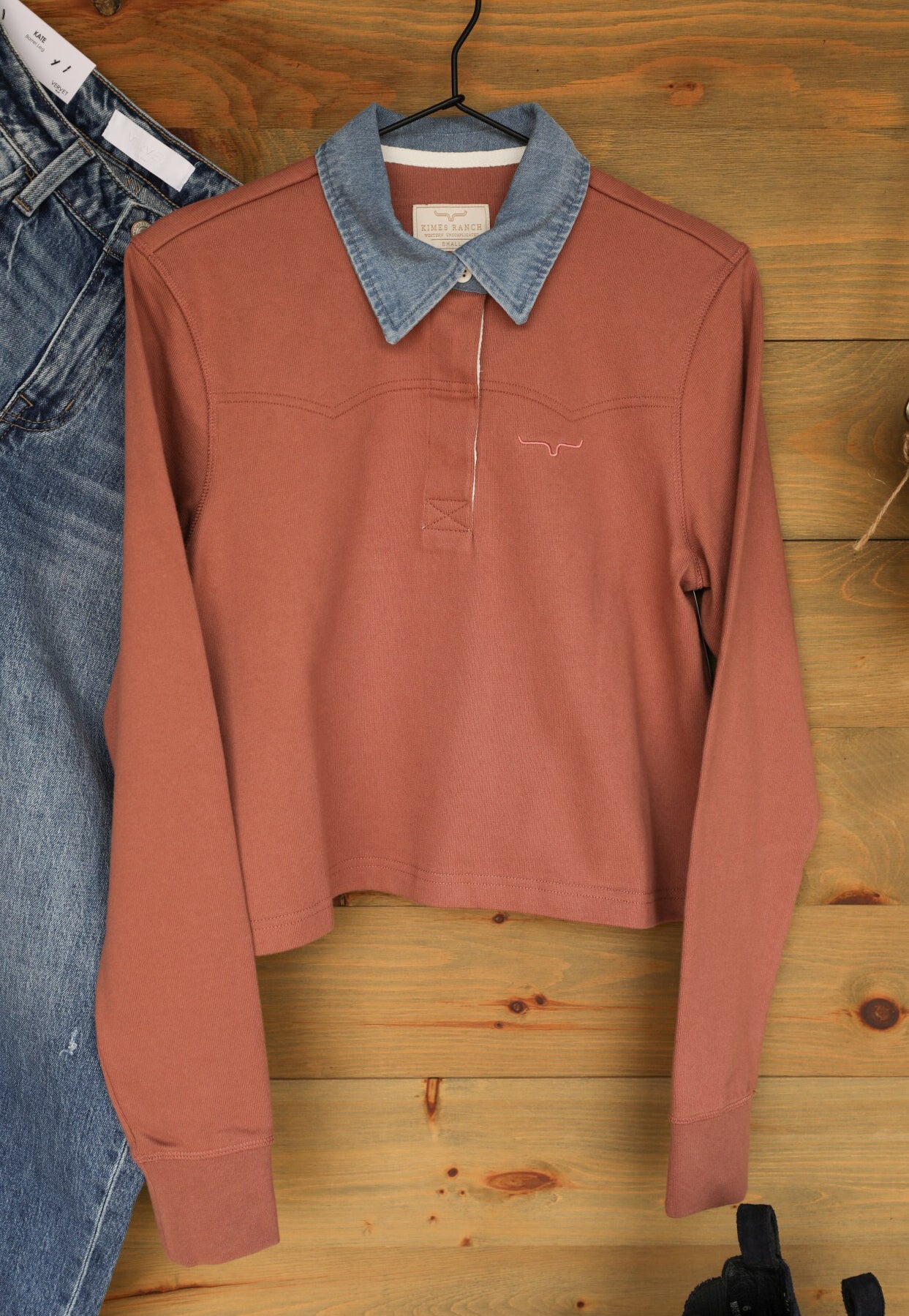 Jamila Top-Shirts-Crooked Horn Company, Online Women's Fashion Boutique in San Tan Valley, Arizona 85140