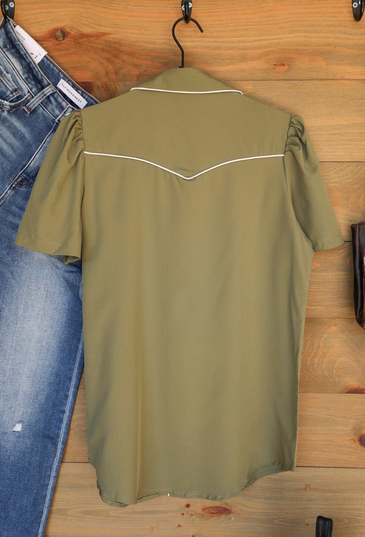 Estelline Top-Shirts-Crooked Horn Company, Online Women's Fashion Boutique in San Tan Valley, Arizona 85140