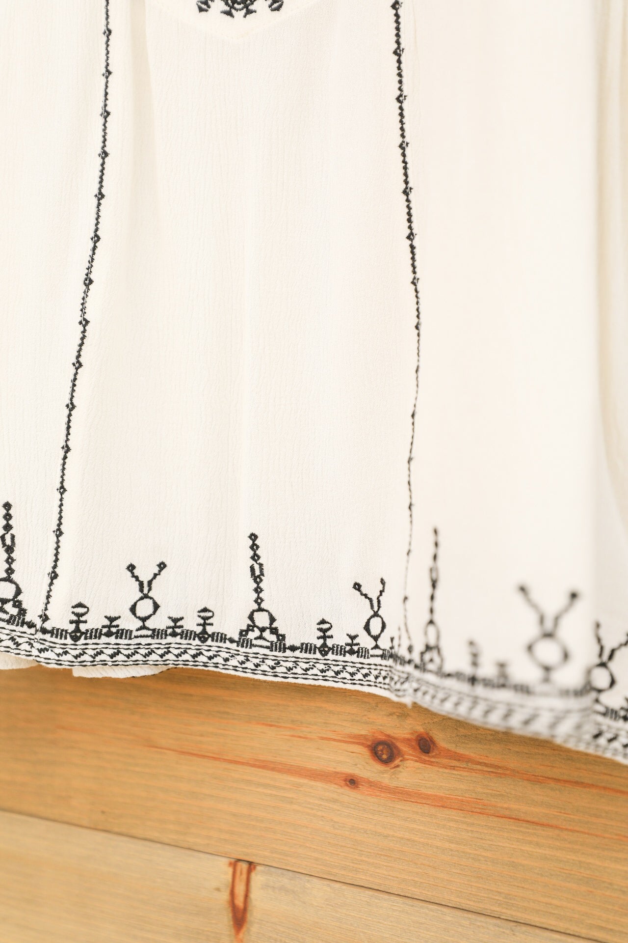 Kit Top-Shirts-Crooked Horn Company, Online Women's Fashion Boutique in San Tan Valley, Arizona 85140