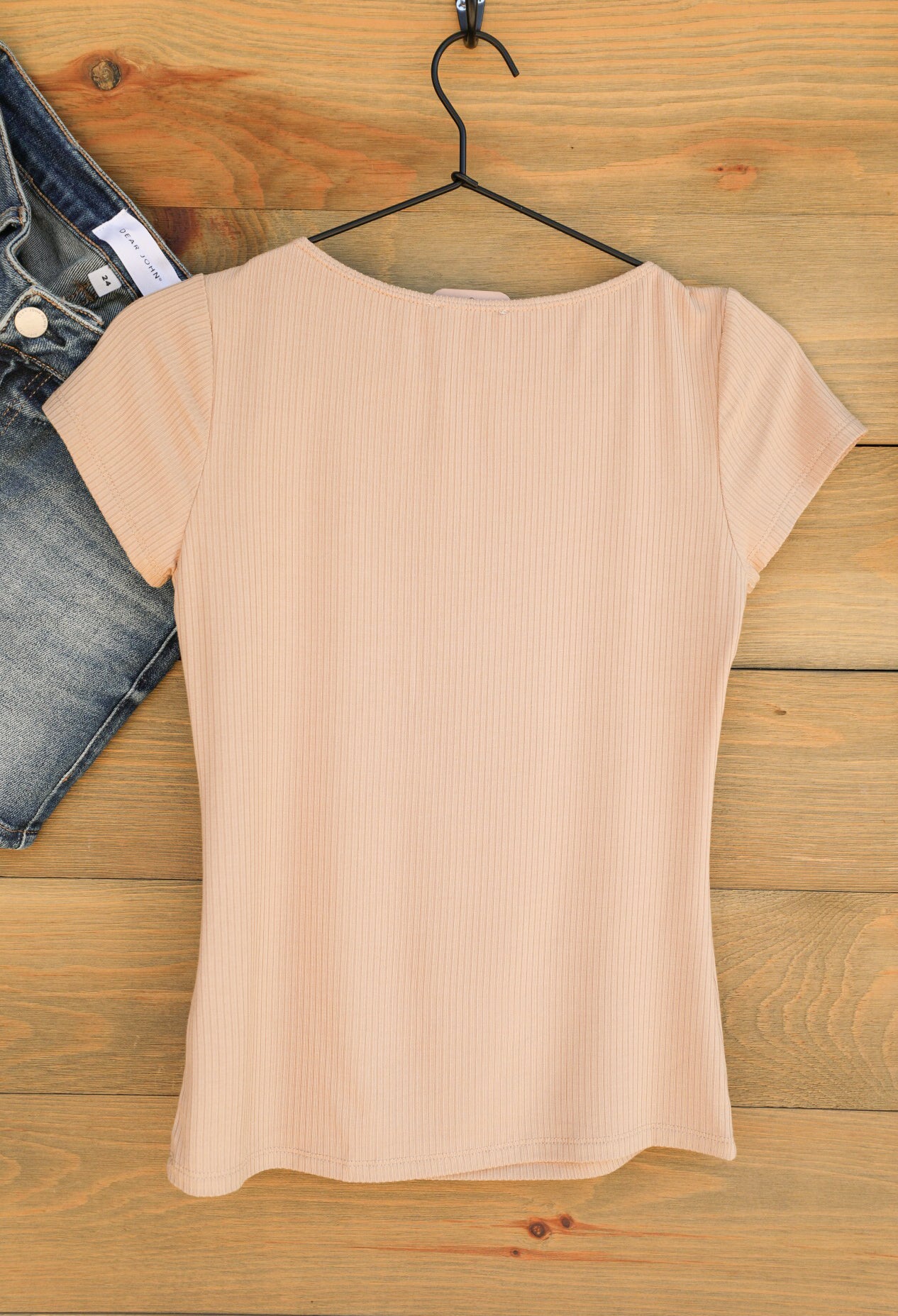 Columbia Falls Top-Shirts-Crooked Horn Company, Online Women's Fashion Boutique in San Tan Valley, Arizona 85140