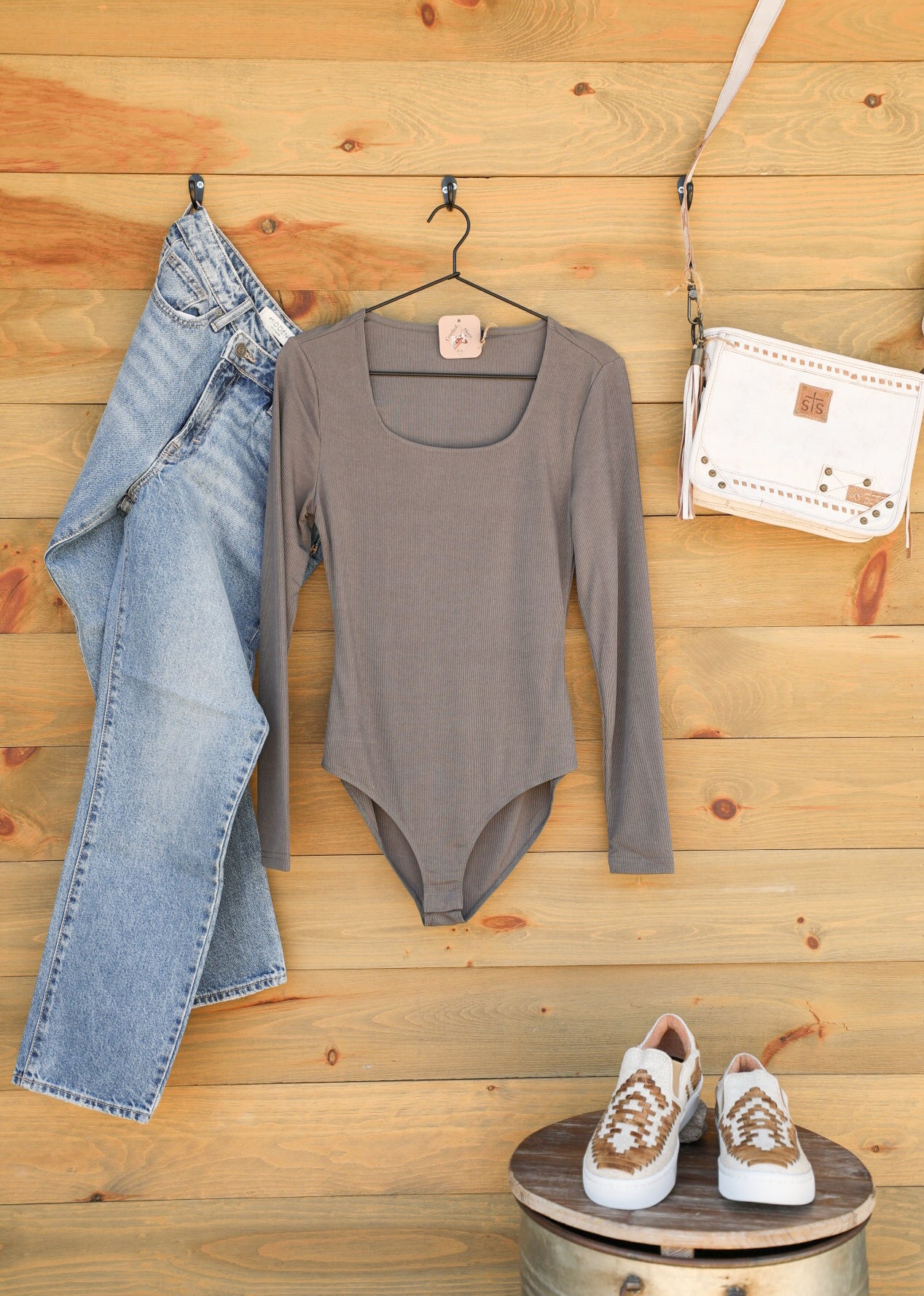 Conrad Top-Shirts-Crooked Horn Company, Online Women's Fashion Boutique in San Tan Valley, Arizona 85140