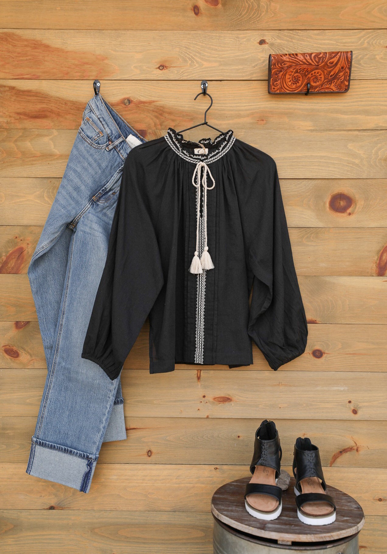 Dodson Top-Shirts-Crooked Horn Company, Online Women's Fashion Boutique in San Tan Valley, Arizona 85140