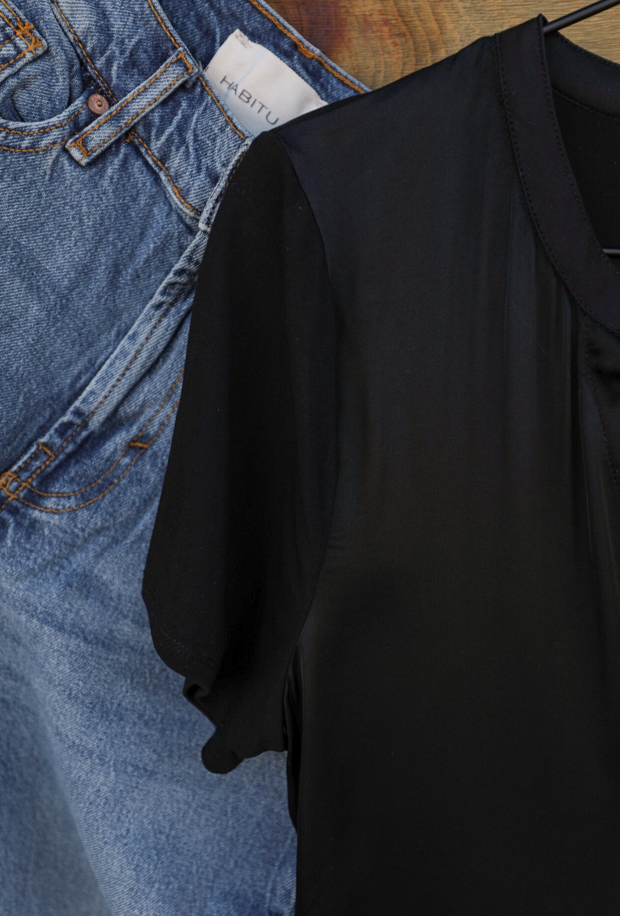 Lilo Top-Shirts-Crooked Horn Company, Online Women's Fashion Boutique in San Tan Valley, Arizona 85140