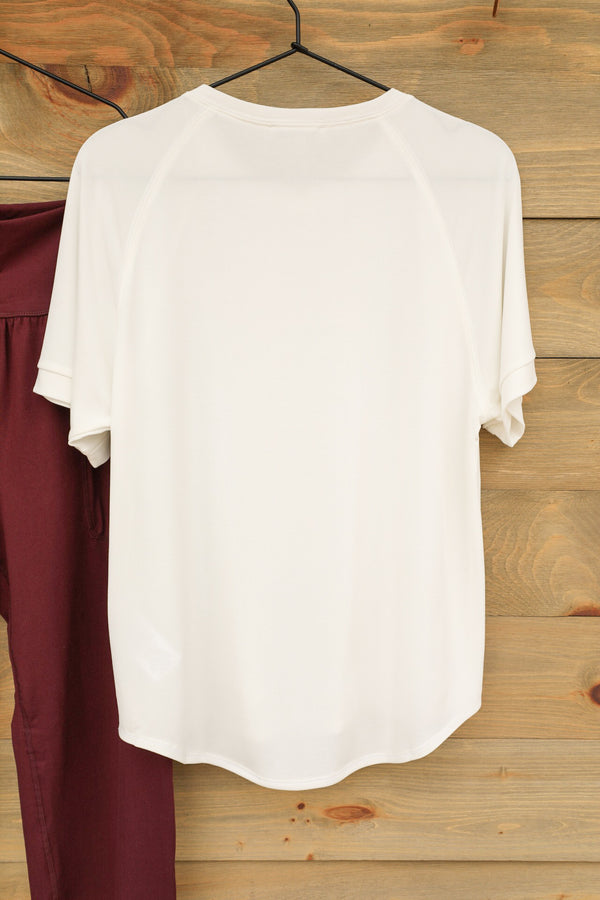 Maggie Top-Shirts-Crooked Horn Company, Online Women's Fashion Boutique in San Tan Valley, Arizona 85140