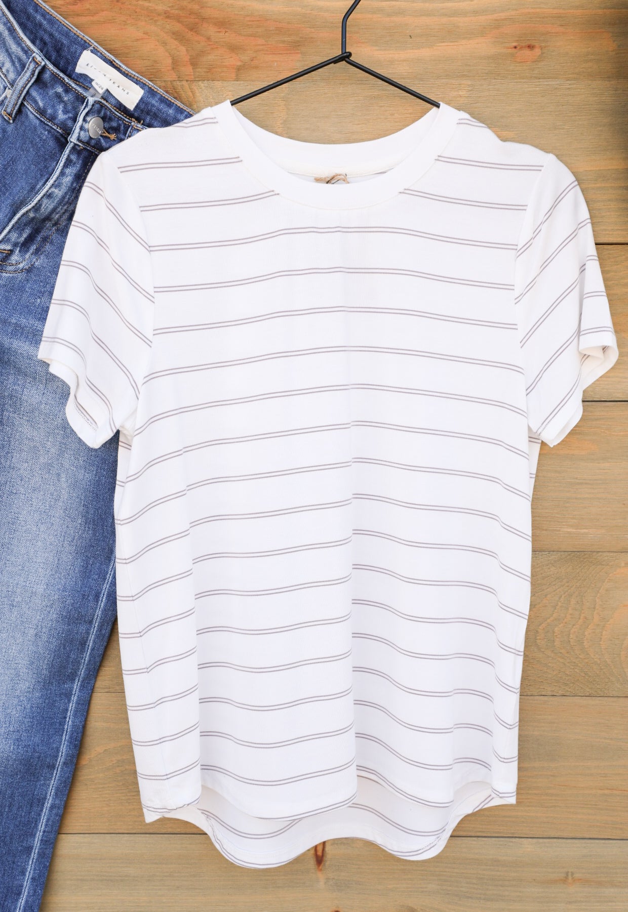 Nikkie II Top-Shirts-Crooked Horn Company, Online Women's Fashion Boutique in San Tan Valley, Arizona 85140
