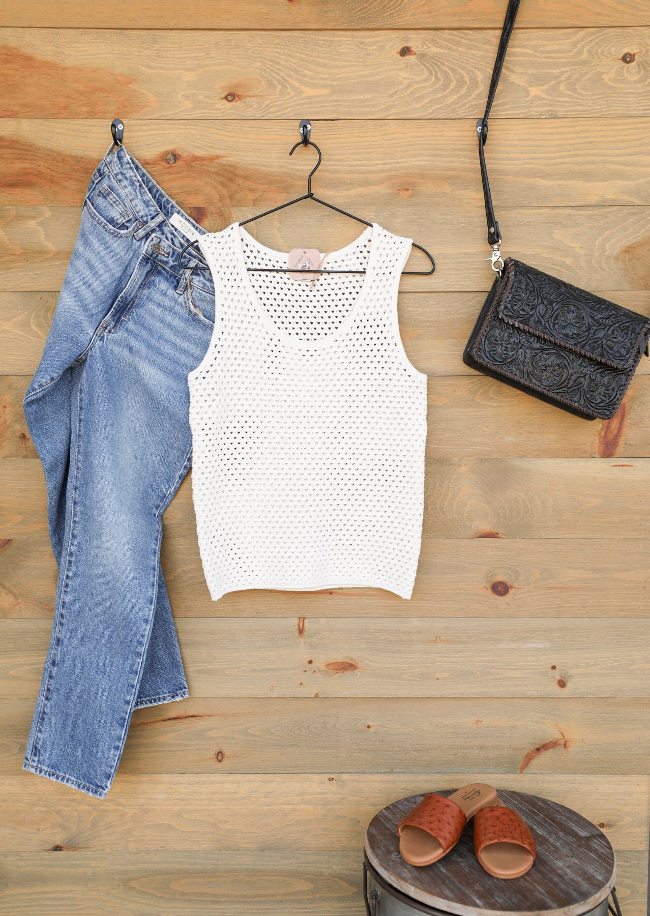 San Carlos Top-Shirts-Crooked Horn Company, Online Women's Fashion Boutique in San Tan Valley, Arizona 85140