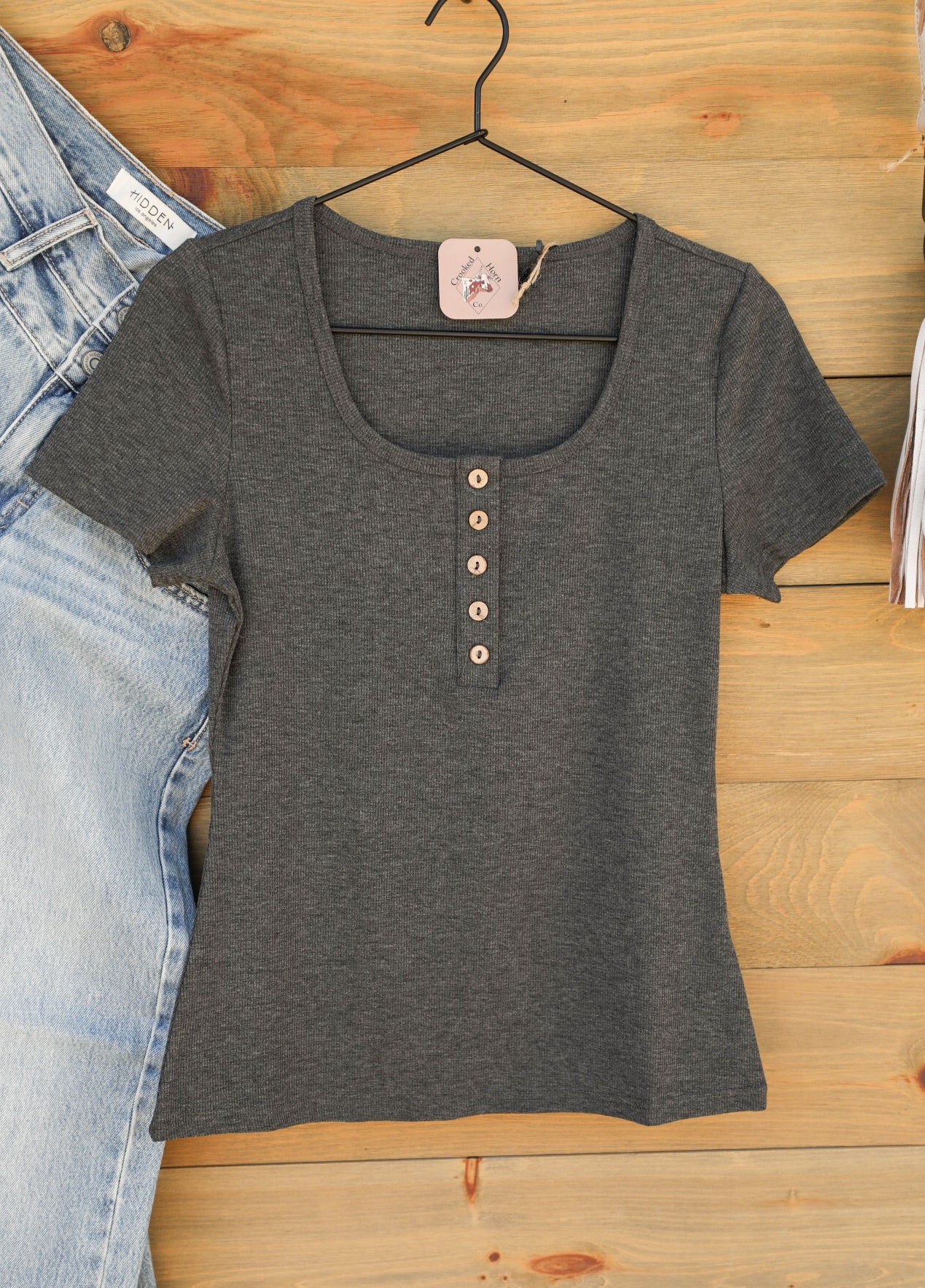 Sidney II Top-Shirts-Crooked Horn Company, Online Women's Fashion Boutique in San Tan Valley, Arizona 85140