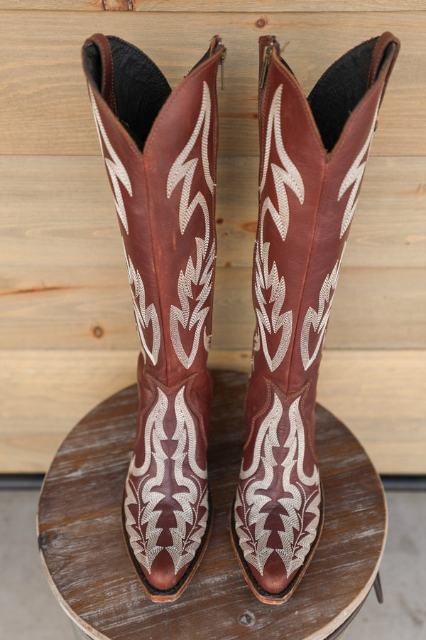 Titania Boots-Boots-Crooked Horn Company, Online Women's Fashion Boutique in San Tan Valley, Arizona 85140