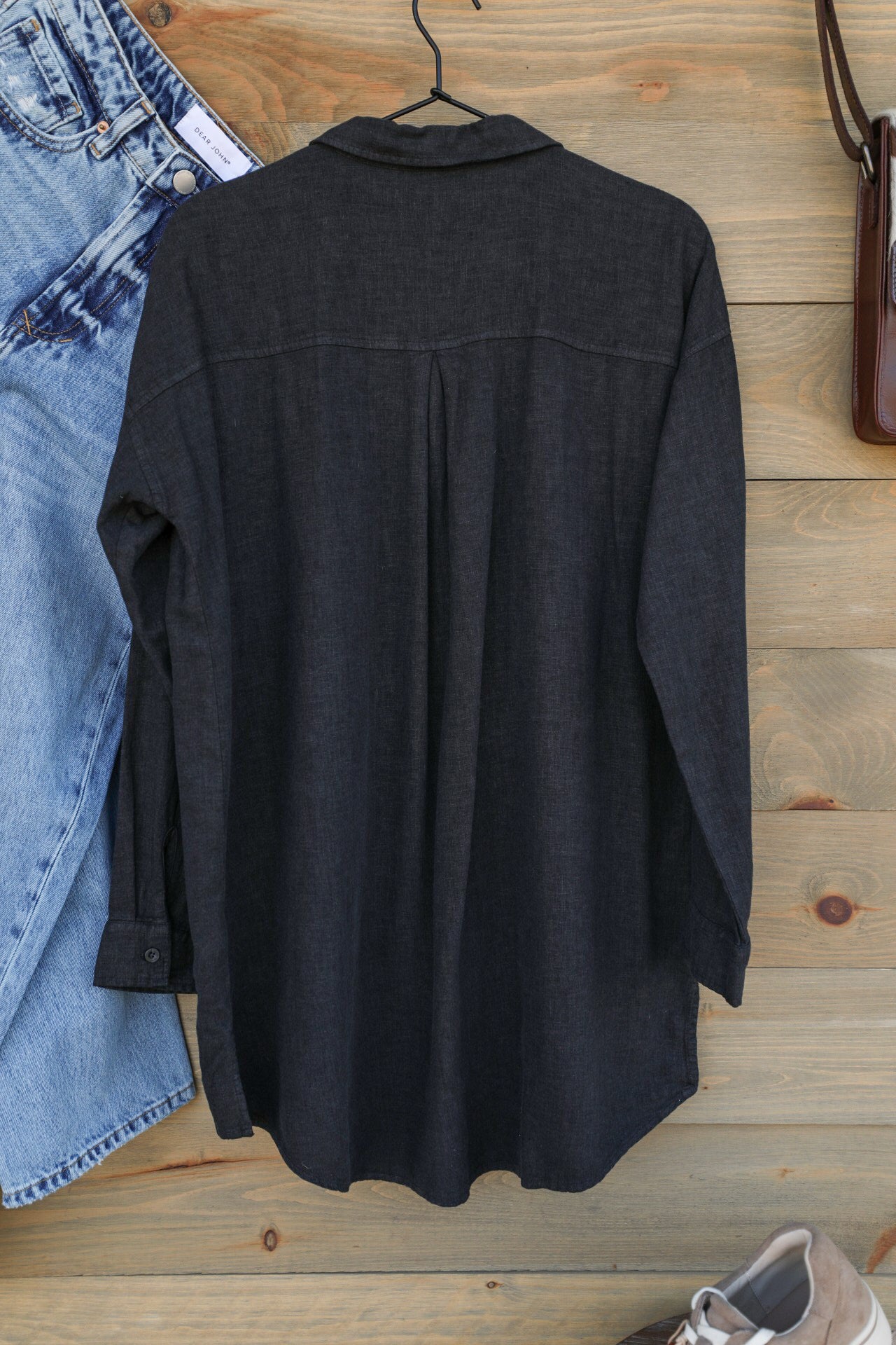 Barrymore Top-Shirts-Crooked Horn Company, Online Women's Fashion Boutique in San Tan Valley, Arizona 85140