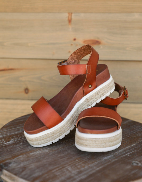 Kiera Sandal-Shoes-Crooked Horn Company, Online Women's Fashion Boutique in San Tan Valley, Arizona 85140