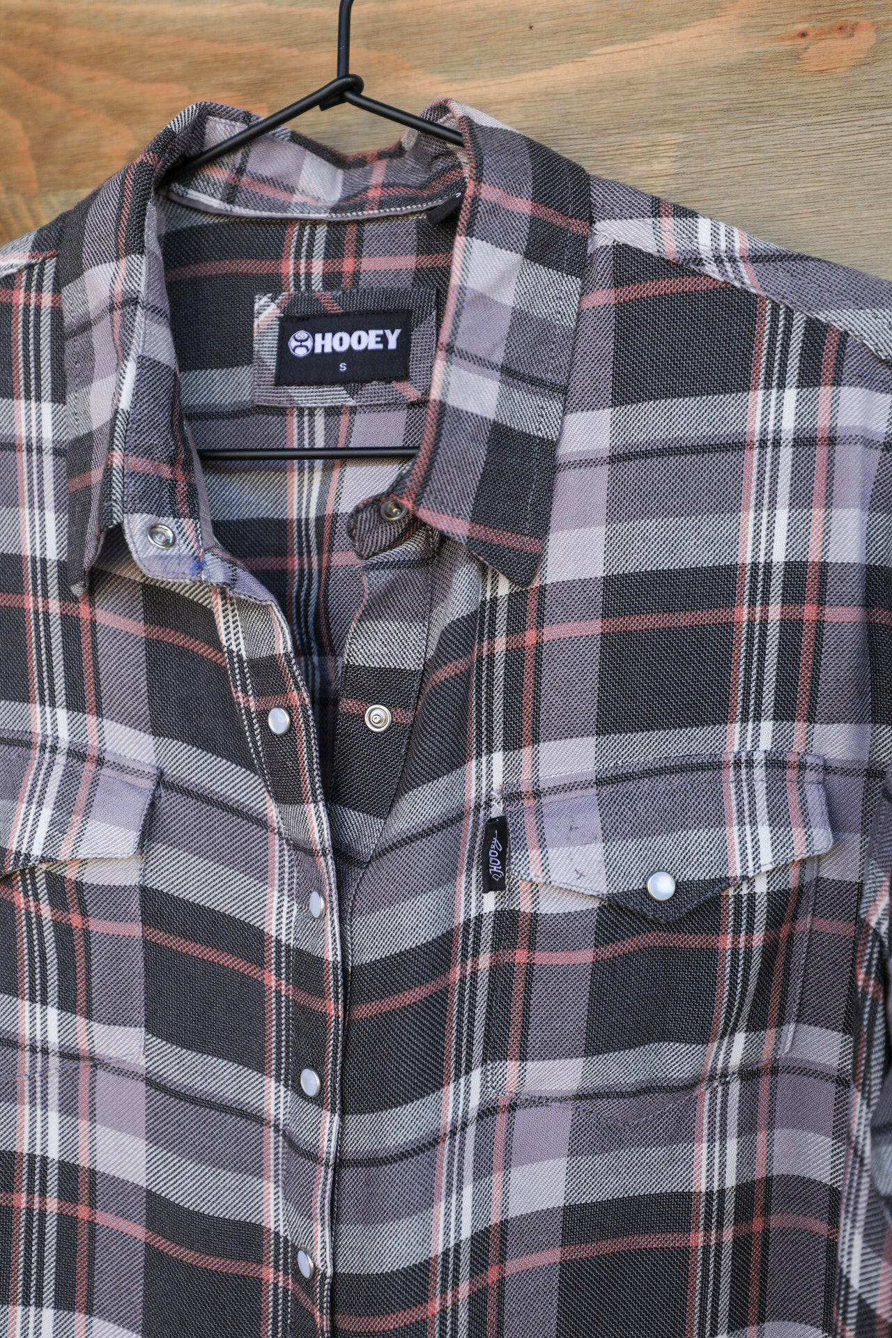 Hunter Top-Shirts-Crooked Horn Company, Online Women's Fashion Boutique in San Tan Valley, Arizona 85140