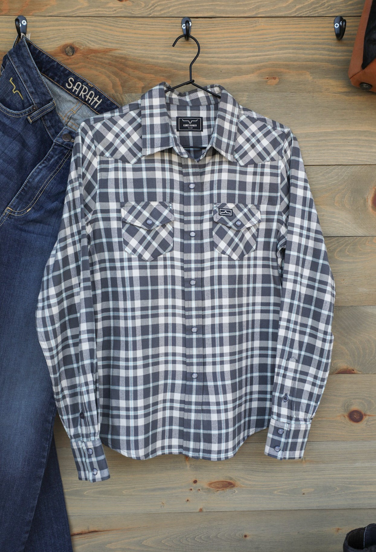 San Mateo Top-Shirts-Crooked Horn Company, Online Women's Fashion Boutique in San Tan Valley, Arizona 85140